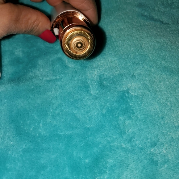 Minne flawless shaver - Picture 3 of 4